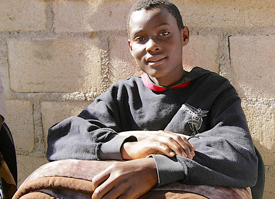 モザンビーク・14歳男性